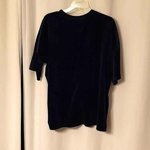 Fashion Nova, Navy Velour top, size large - Picture 2 of 3